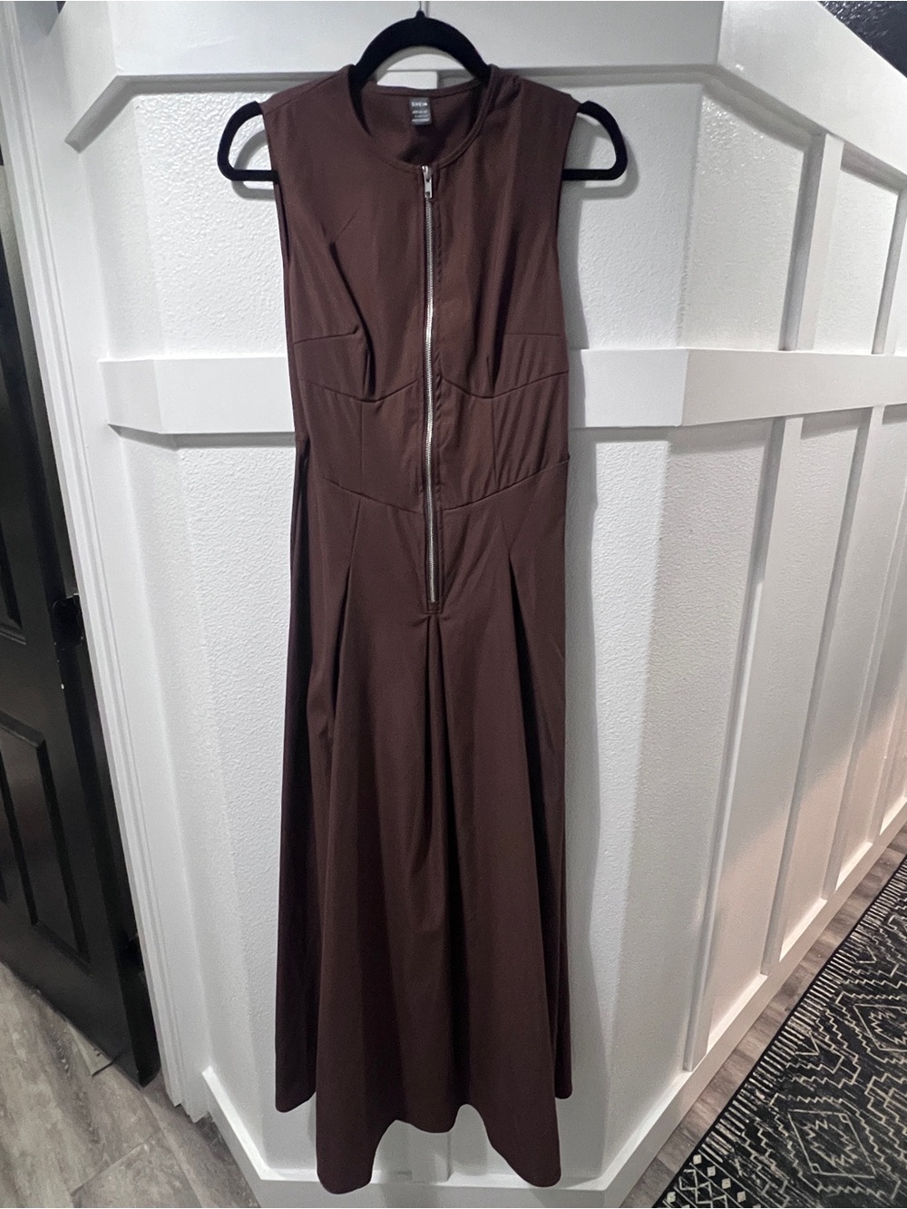 SHEIN Sleeveless Chocolate Brown Zipper-Front Maxi Dress